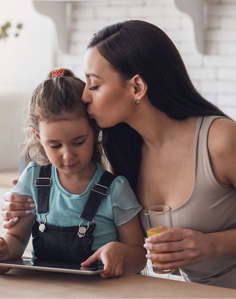 mom-and-daughter-Pittsboro-child-support-ellis-family-law